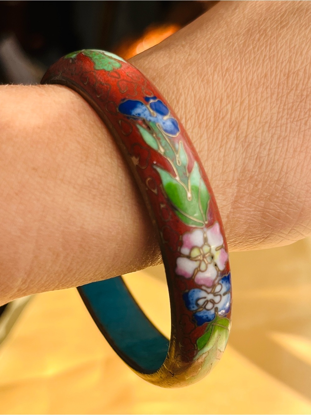 ✨ Vintage Cloisonné Enamel Floral Bangle Bracelet! ✨